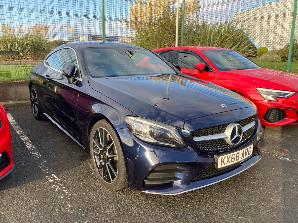 Used Mercedes-Benz C Class 2019 for sale - 76515986: Photo 1