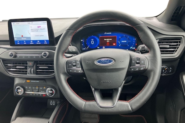 Used Ford Focus 2021 for sale - 75035461: Photo 5