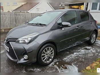 Used Toyota Yaris 2017 for sale - 78359698: Photo