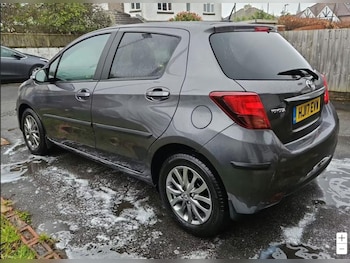 Used Toyota Yaris 2017 for sale - 78359698: Photo