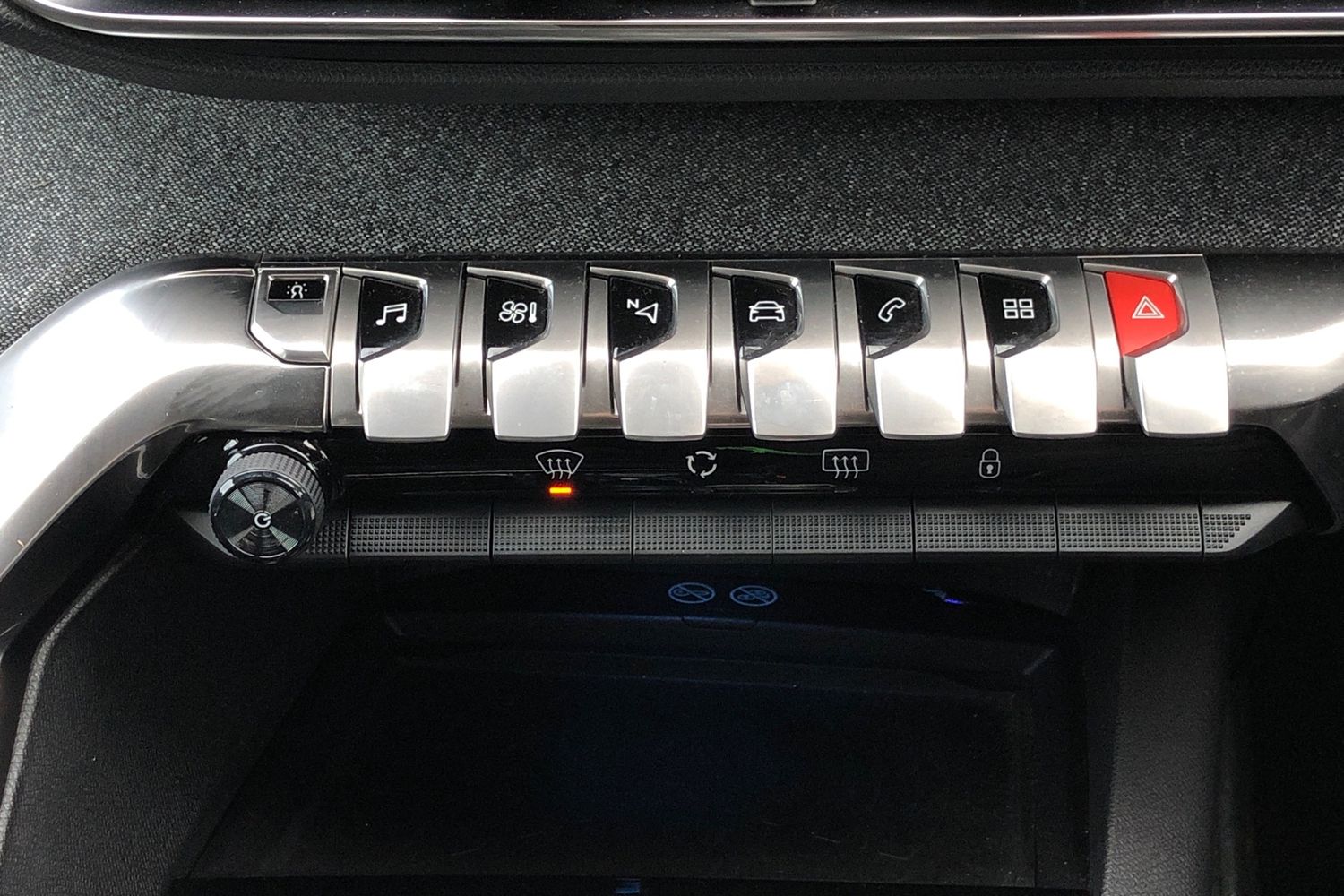 Used Peugeot 3008 2018 for sale - 76065215: Photo 13