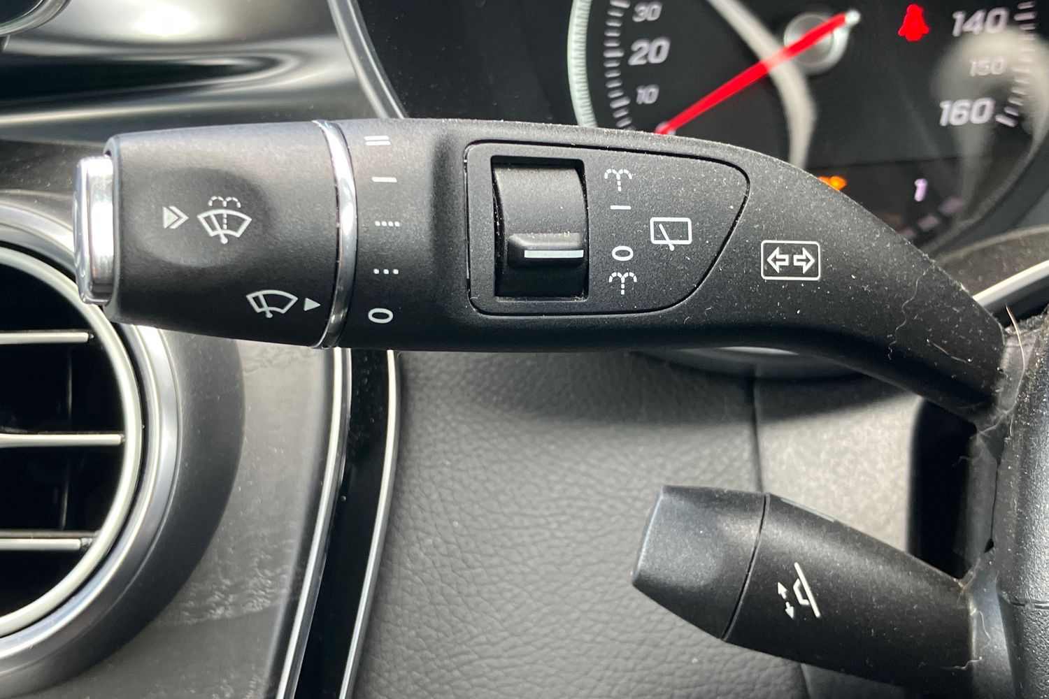 Used Mercedes-Benz C Class 2016 for sale - 77037288: Photo 13