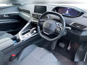 Used Peugeot 3008 2020 for sale - 76460990: Photo