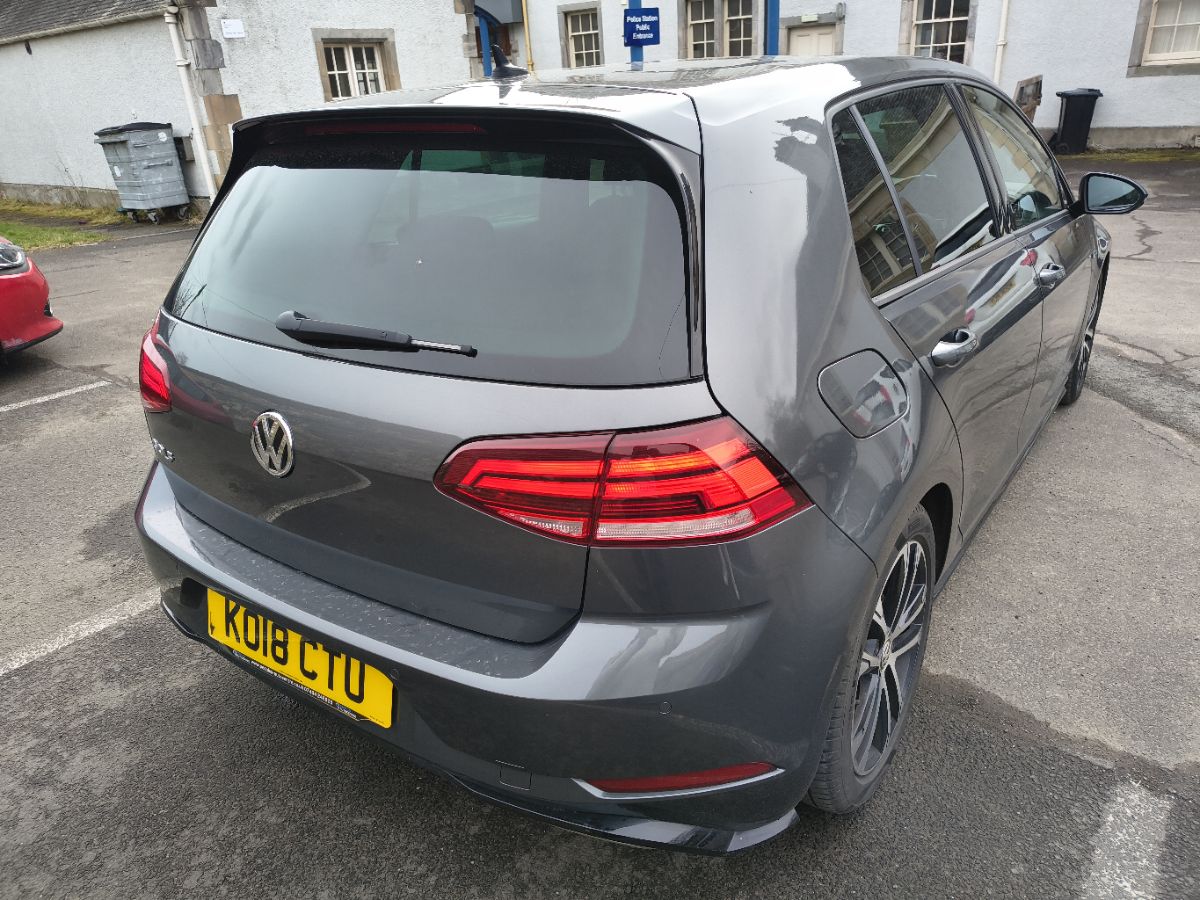 Used Volkswagen Golf 2018 for sale - 78001750: Photo 2
