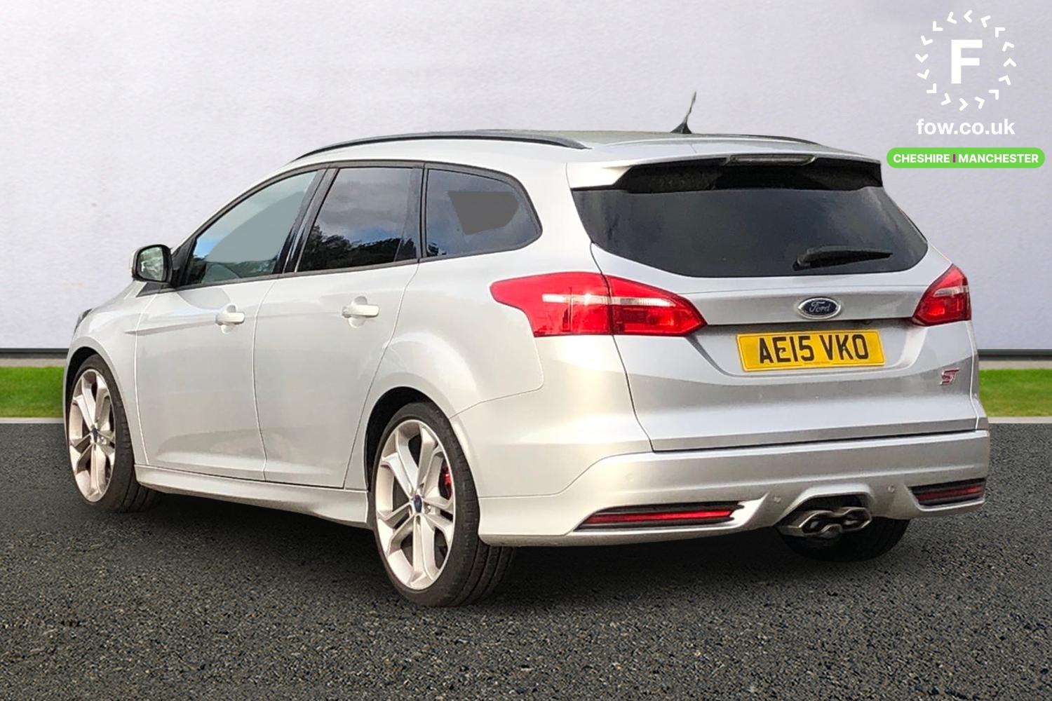 Used Ford Focus 2015 for sale - 76346475: Photo 2