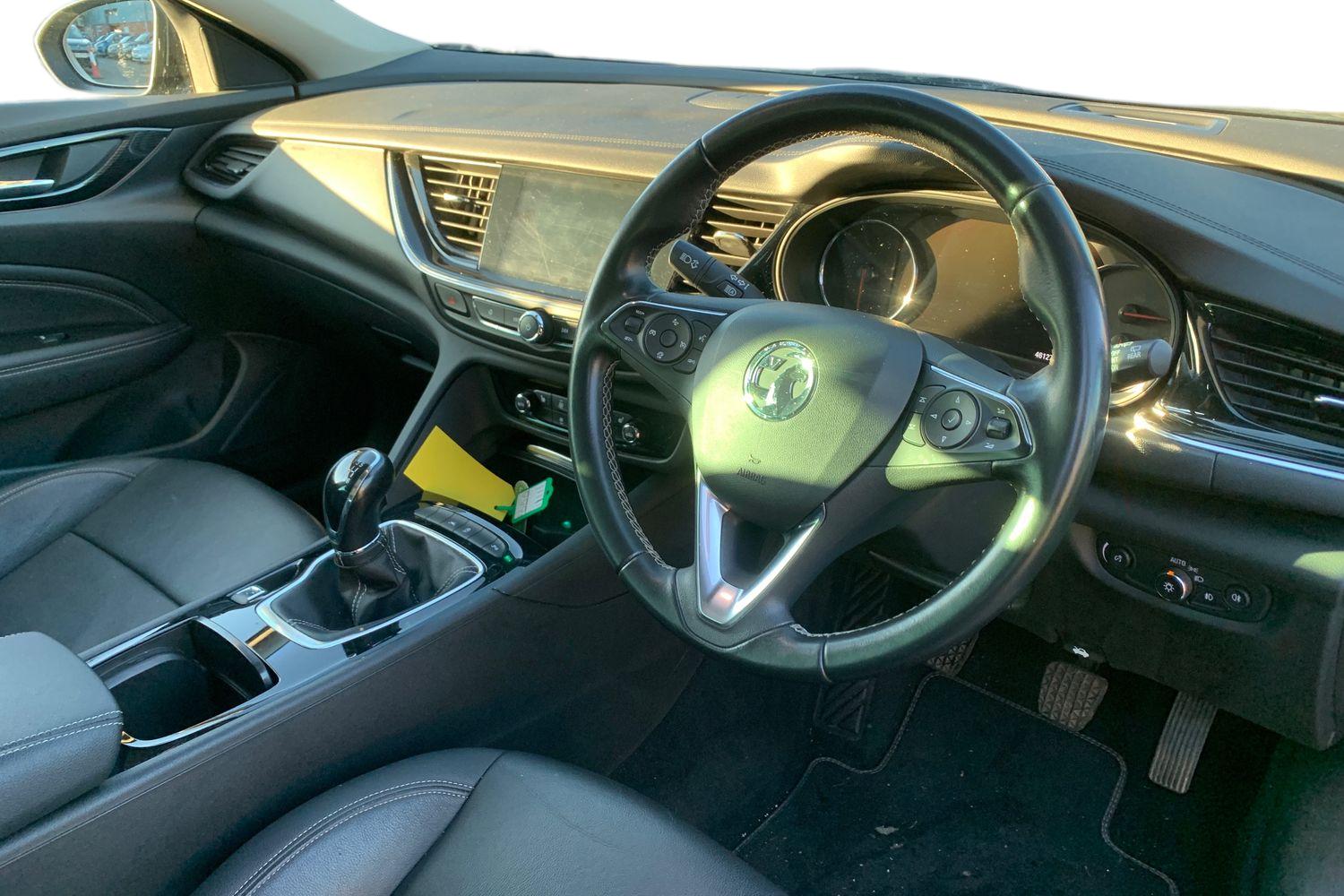 Used Vauxhall Insignia 2017 for sale - 76624951: Photo 3