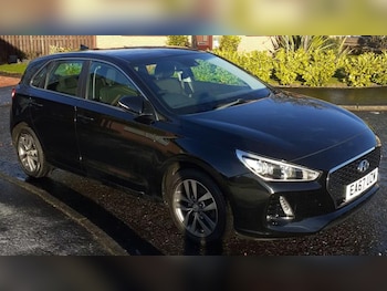 Used Hyundai i30 2017 for sale - 77257803: Photo