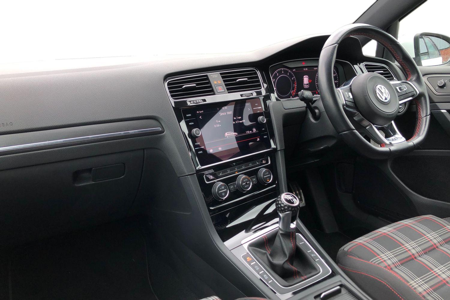 Used Volkswagen Golf 2018 for sale - 76115164: Photo 4