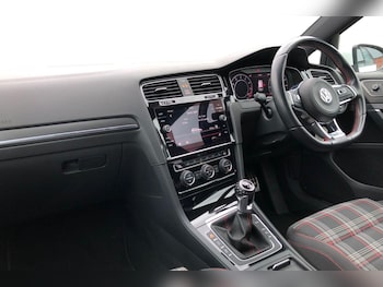 Used Volkswagen Golf 2018 for sale - 76115164: Photo 4
