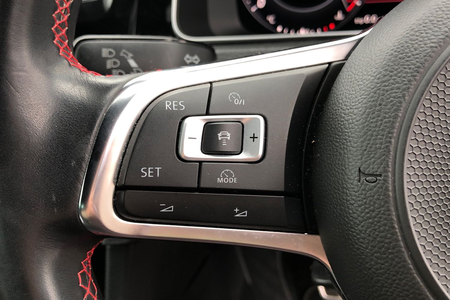 Used Volkswagen Golf 2018 for sale - 76115164: Photo 6