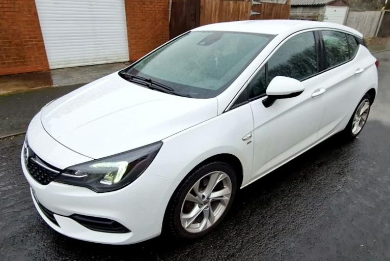 Used Vauxhall Astra 2020 for sale - 76961629: Photo 1