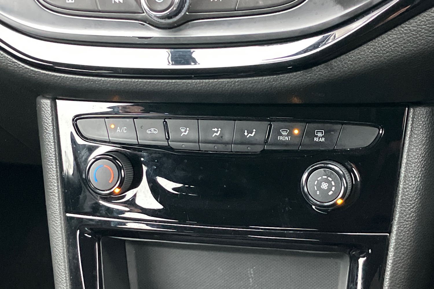 Used Vauxhall Astra 2020 for sale - 76961629: Photo 9