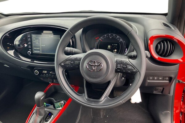 Used Toyota Aygo X 2024 for sale - 76115025: Photo 3