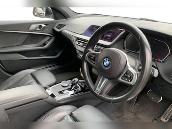 Used BMW 1 Series 2020 for sale - 77514887: Photo