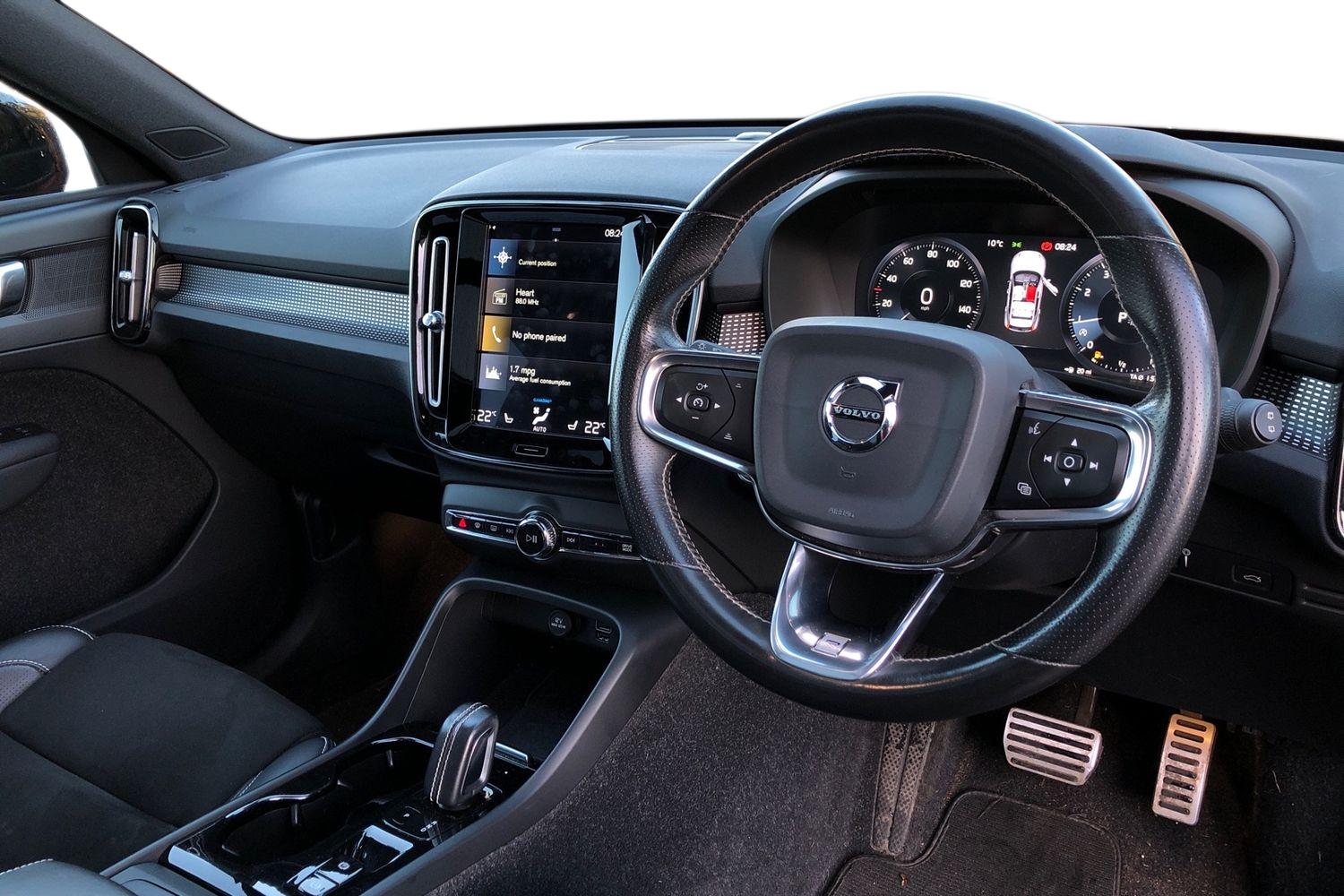 Used Volvo XC40 2019 for sale - 76546123: Photo 3