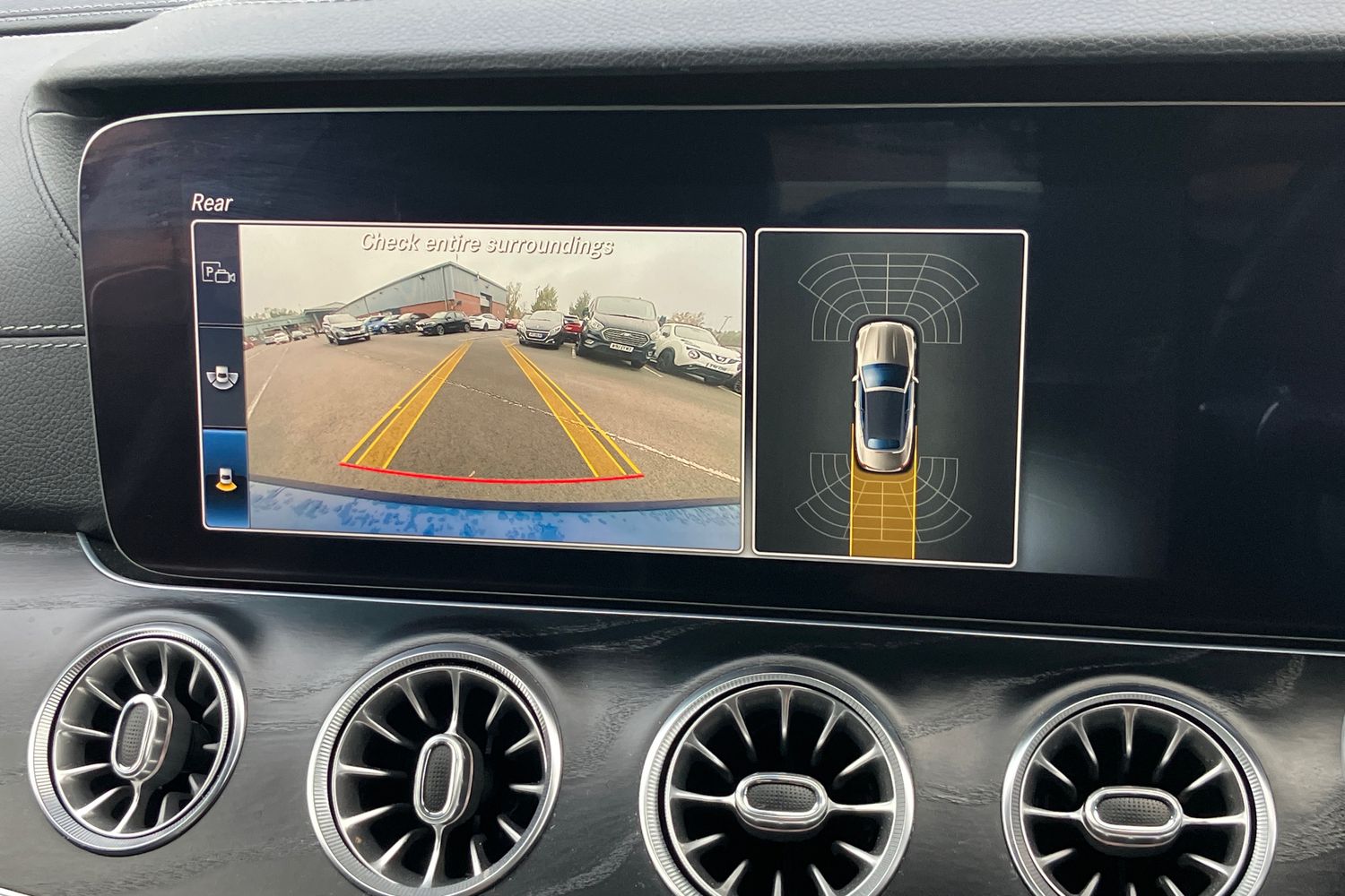 Used Mercedes-Benz E Class 2020 for sale - 76610985: Photo 8