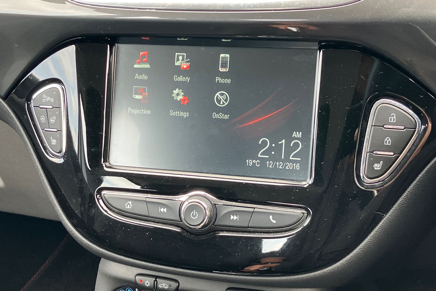 Used Vauxhall Corsa 2017 for sale - 76641770: Photo 6