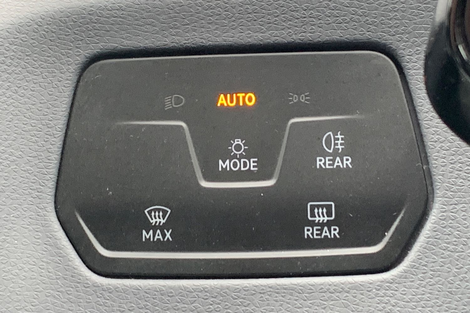 Used Volkswagen ID.3 2022 for sale - 77044456: Photo 9