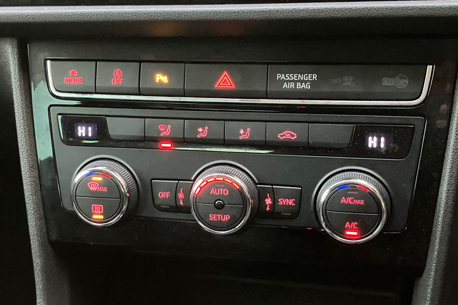 Used SEAT Leon 2019 for sale - 76541080: Photo 12