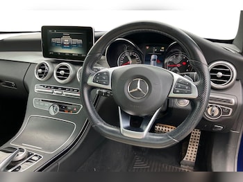 Used Mercedes-Benz C-Class 2018 for sale - 76115147: Photo 3