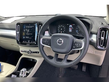 Used Volvo XC40 2019 for sale - 75568055: Photo