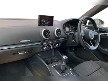 Used Audi A3 2019 for sale - 79138412: Photo