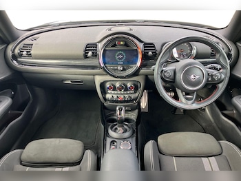 Used MINI Clubman 2019 for sale - 77282260: Photo