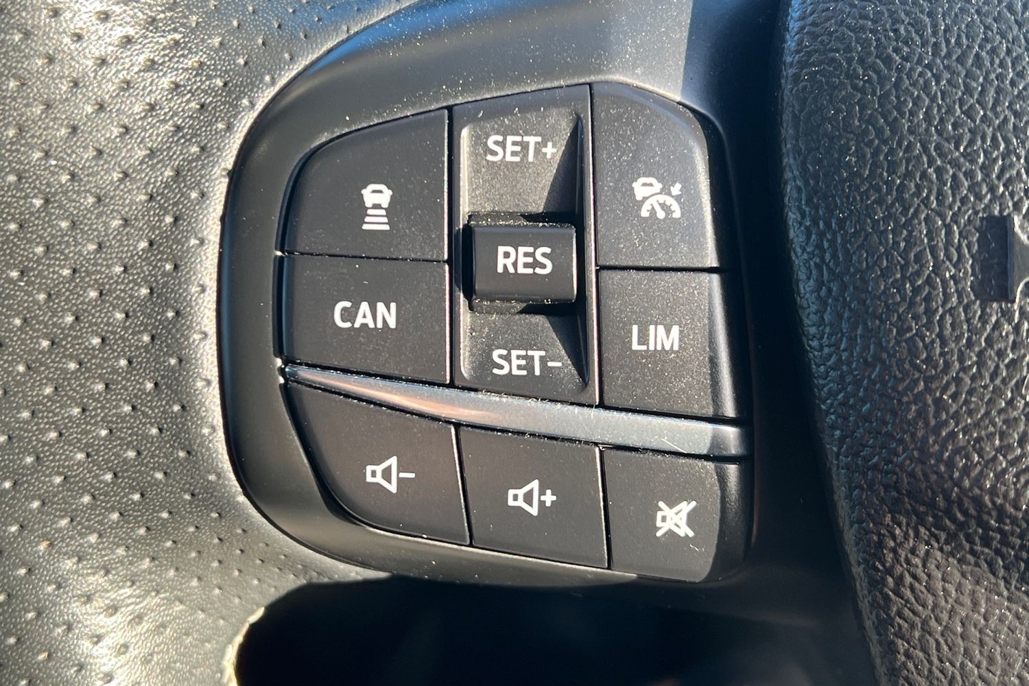 Used Ford Focus 2020 for sale - 77743721: Photo 13