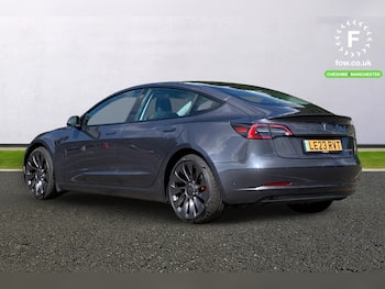 Used Tesla Model 3 2023 for sale - 79845240: Photo