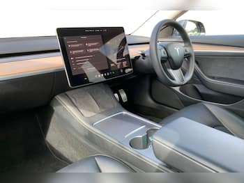 Used Tesla Model 3 2023 for sale - 79845240: Photo