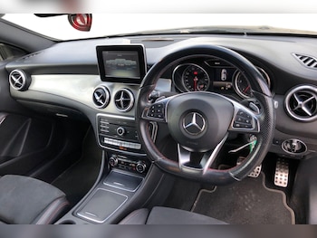 Used Mercedes-Benz CLA 2017 for sale - 75748829: Photo