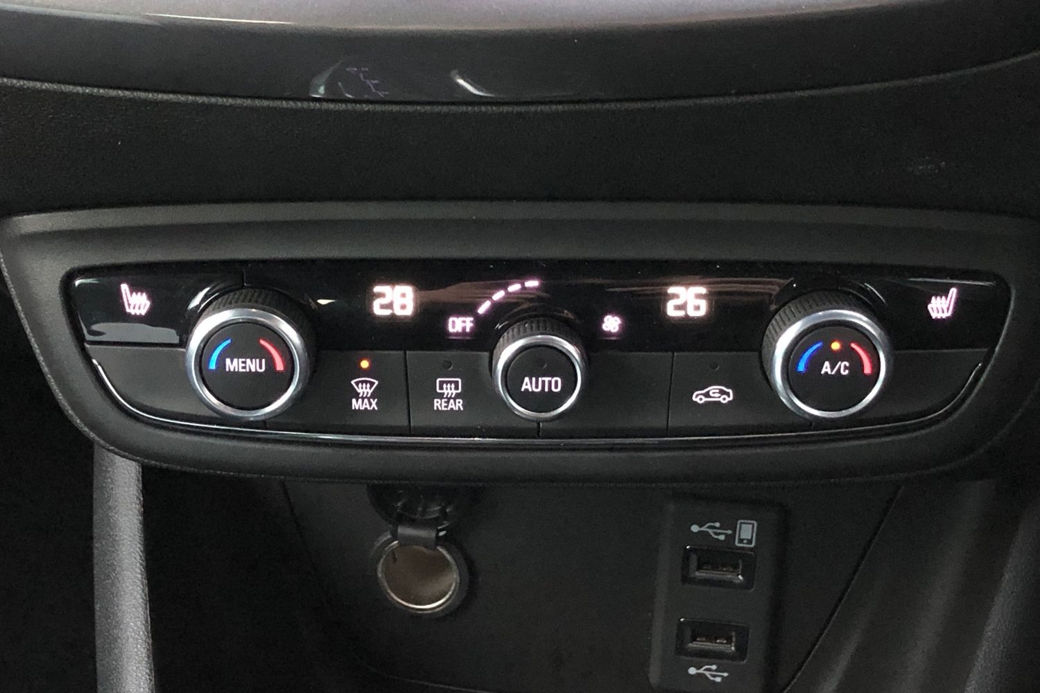 Used Vauxhall Crossland 2021 for sale - 76460987: Photo 12