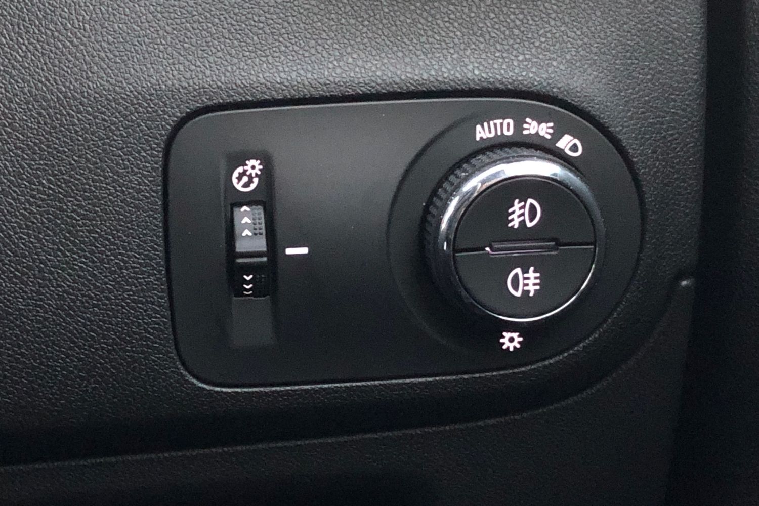 Used Vauxhall Crossland 2021 for sale - 76460987: Photo 15