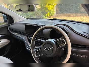 Used Fiat 500 2024 for sale - 78237685: Photo