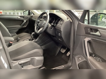 Used Volkswagen Tiguan 2021 for sale - 75598158: Photo
