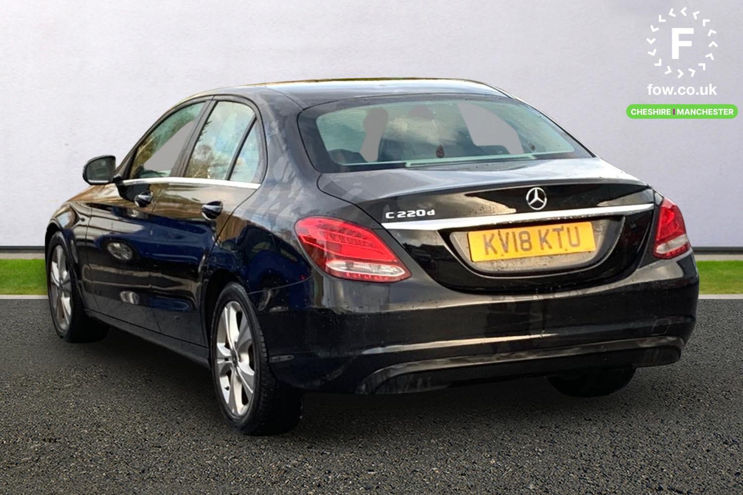 Used Mercedes-Benz C Class 2018 for sale - 76805436: Photo 2