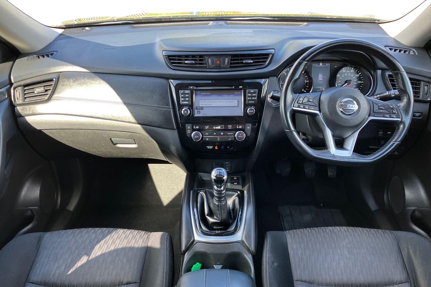 Used Nissan X-Trail 2018 for sale - 76040802: Photo 3