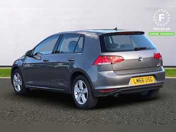 Used Volkswagen Golf 2016 for sale - 76065205: Photo 2