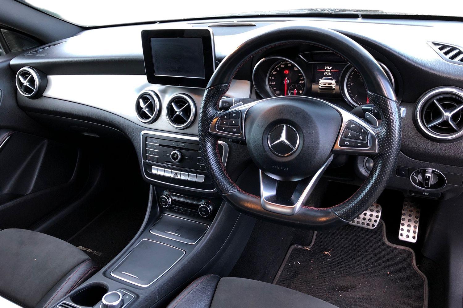 Used Mercedes-Benz CLA 2018 for sale - 76649331: Photo 3