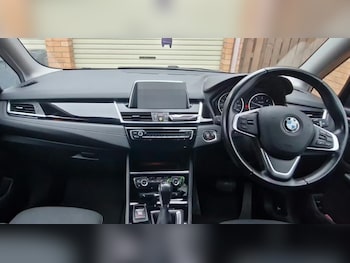 Used BMW 2 Series 2016 for sale - 77527578: Photo