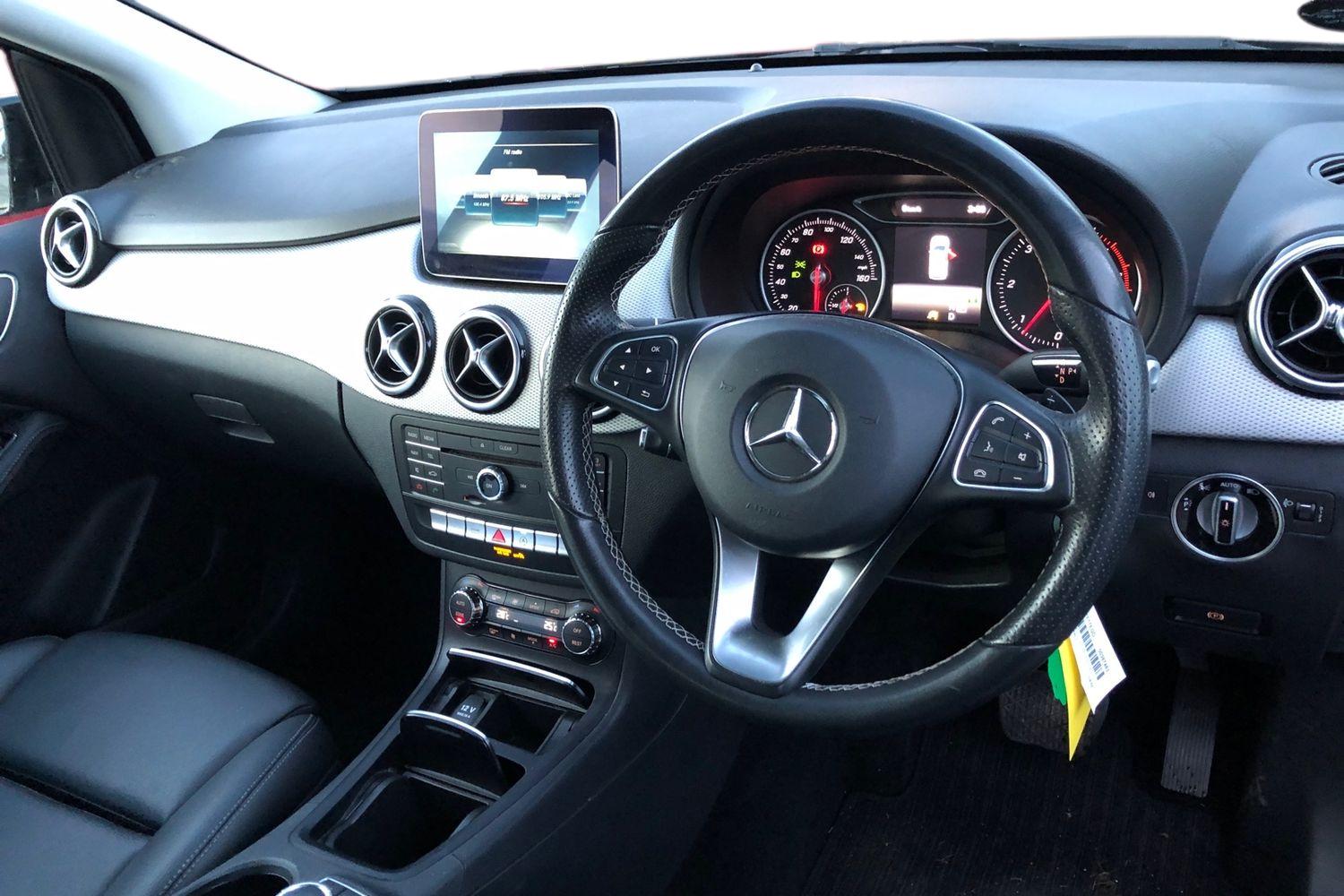 Used Mercedes-Benz B Class 2017 for sale - 76789707: Photo 3