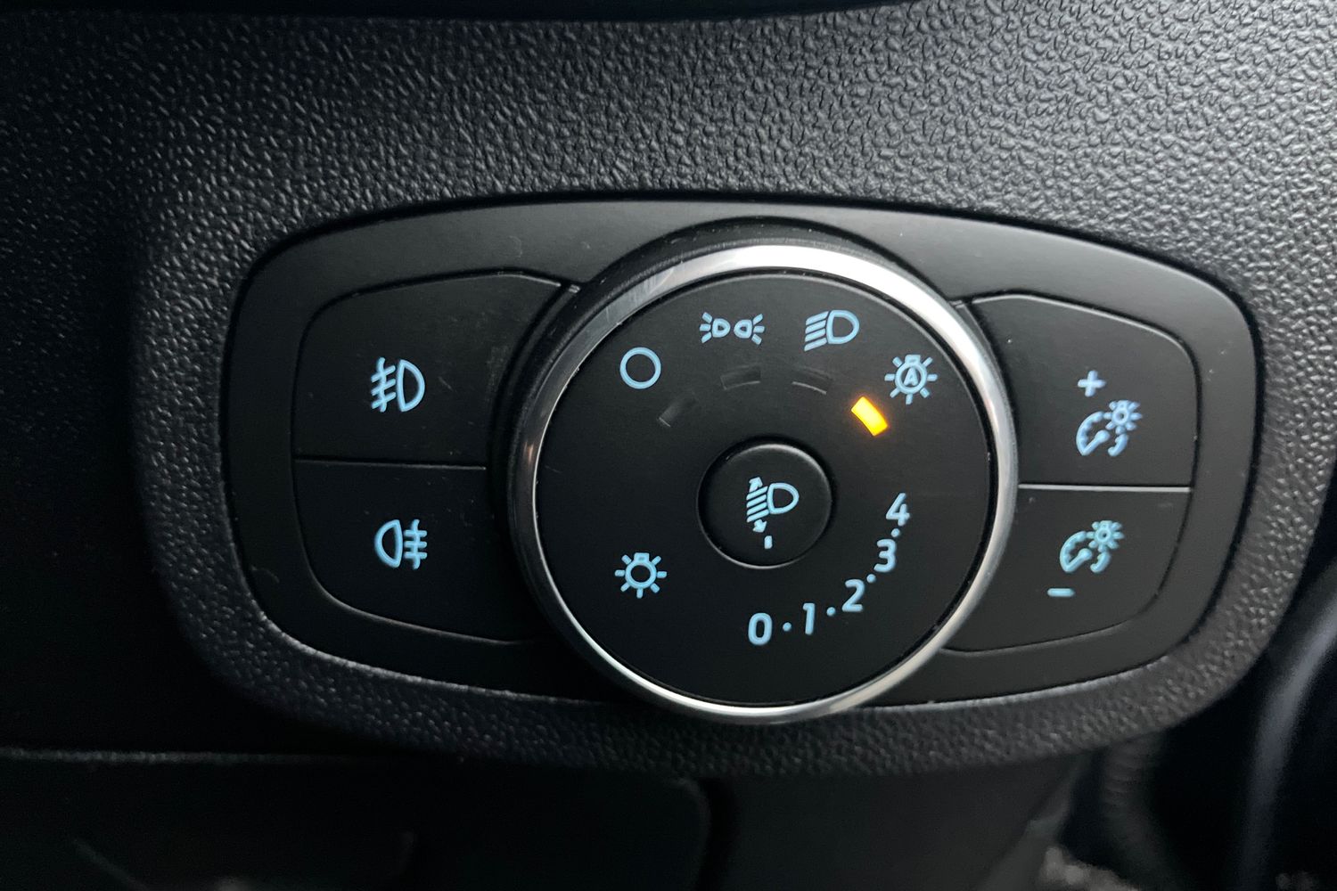 Used Ford Fiesta 2022 for sale - 77011543: Photo 22