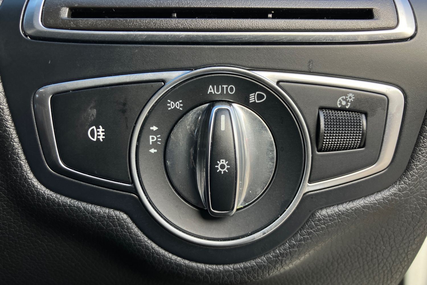 Used Mercedes-Benz C Class 2018 for sale - 77514756: Photo 22