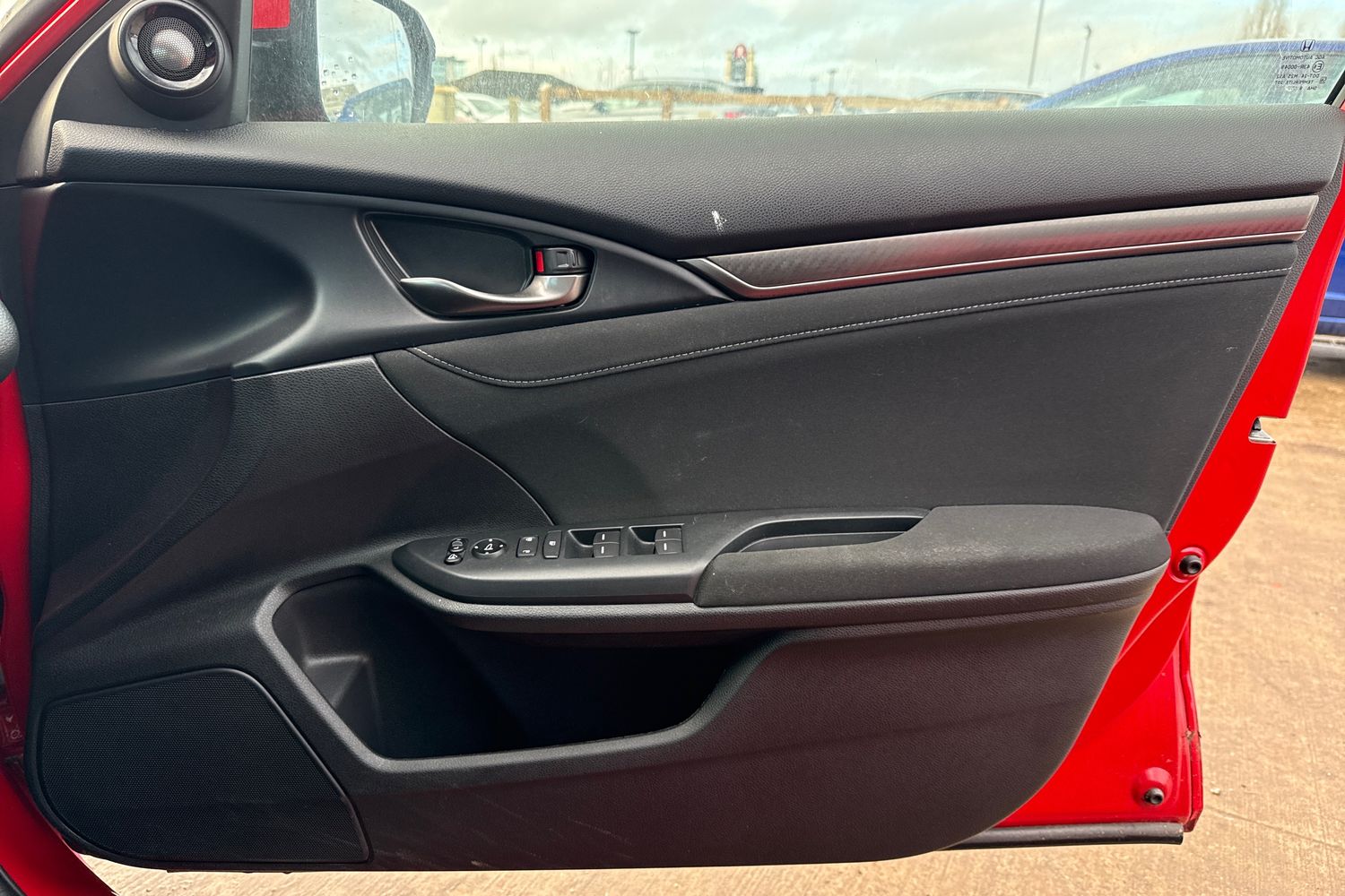 Used Honda Civic 2019 for sale - 77500960: Photo 16