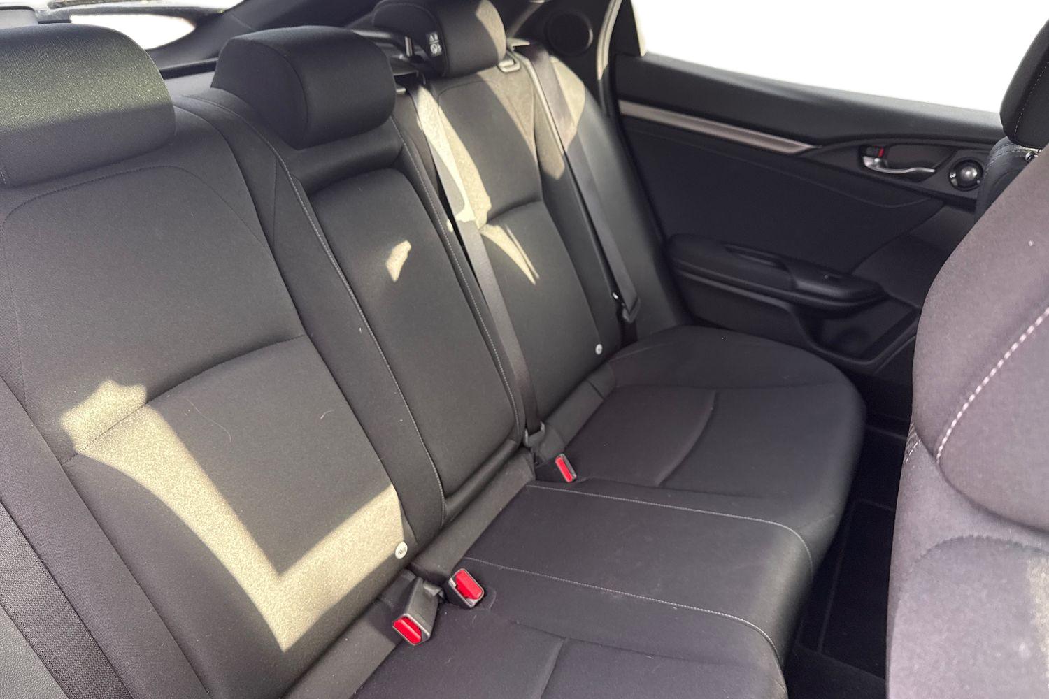 Used Honda Civic 2019 for sale - 77500960: Photo 18