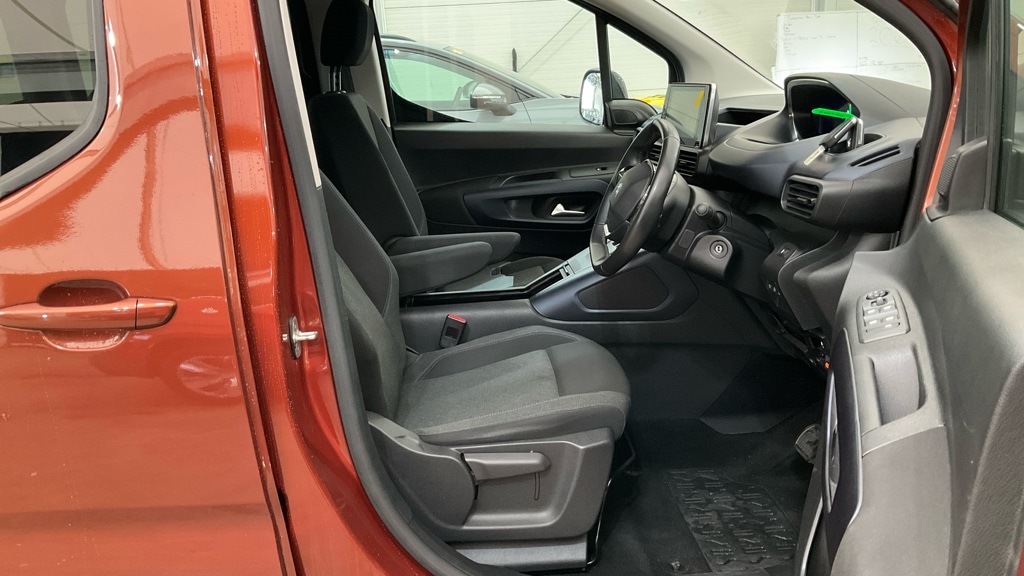 Used Peugeot Rifter 2022 for sale - 76476153: Photo 3