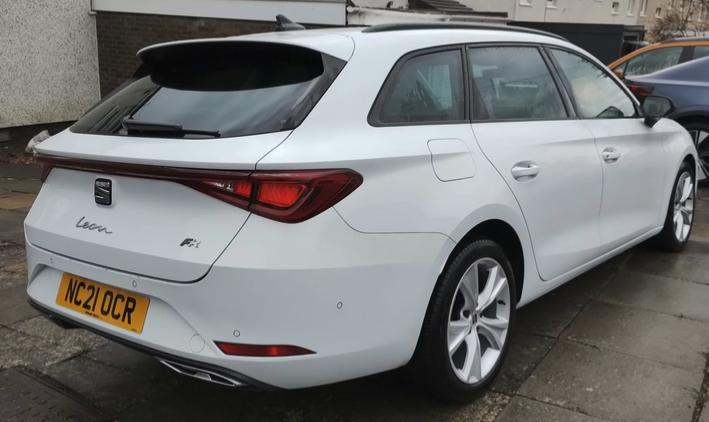 Used SEAT Leon 2021 for sale - 77368705: Photo 2