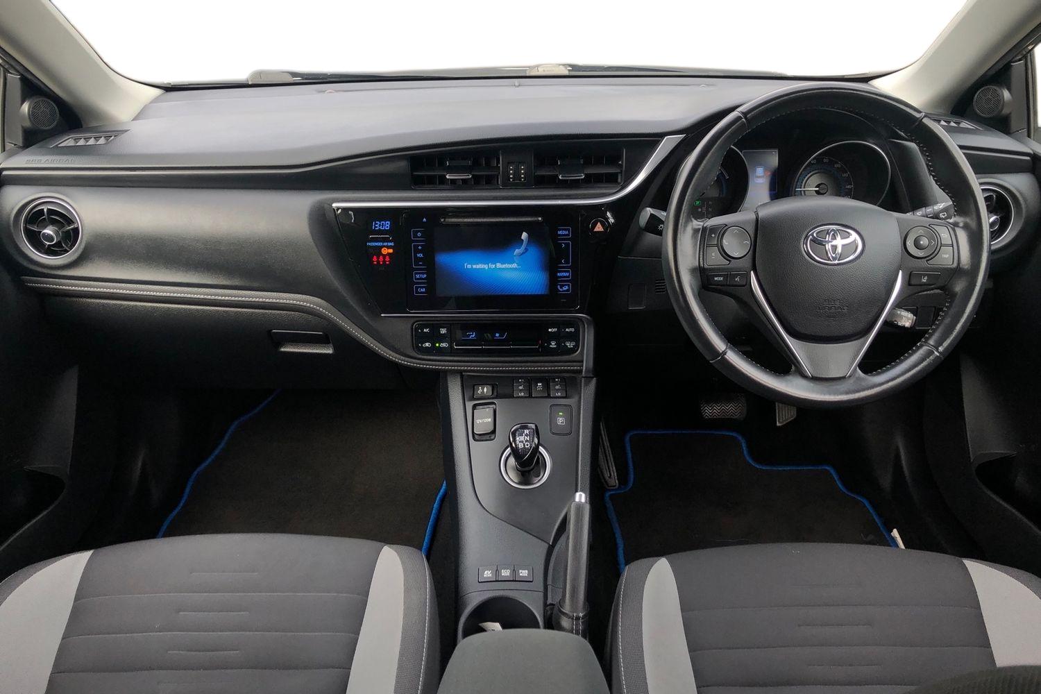 Used Toyota Auris 2017 for sale - 76374777: Photo 3