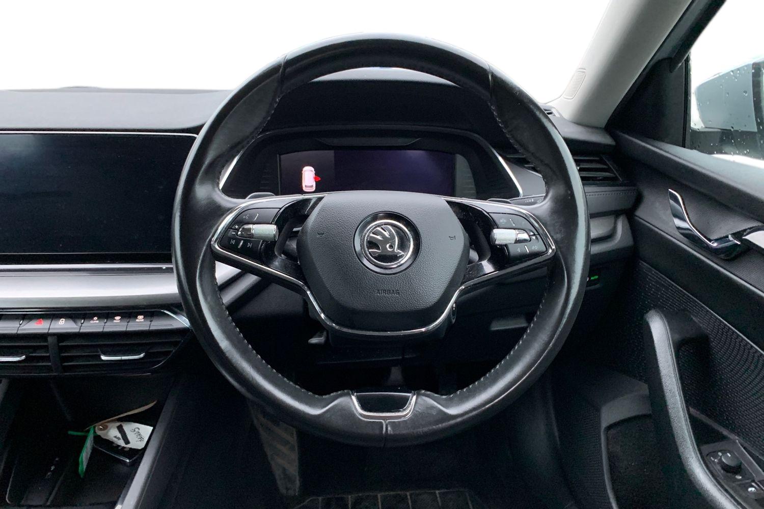 Used Skoda Octavia 2021 for sale - 77103238: Photo 5