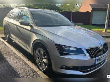 Used Skoda Superb 2017 for sale - 78488808: Photo